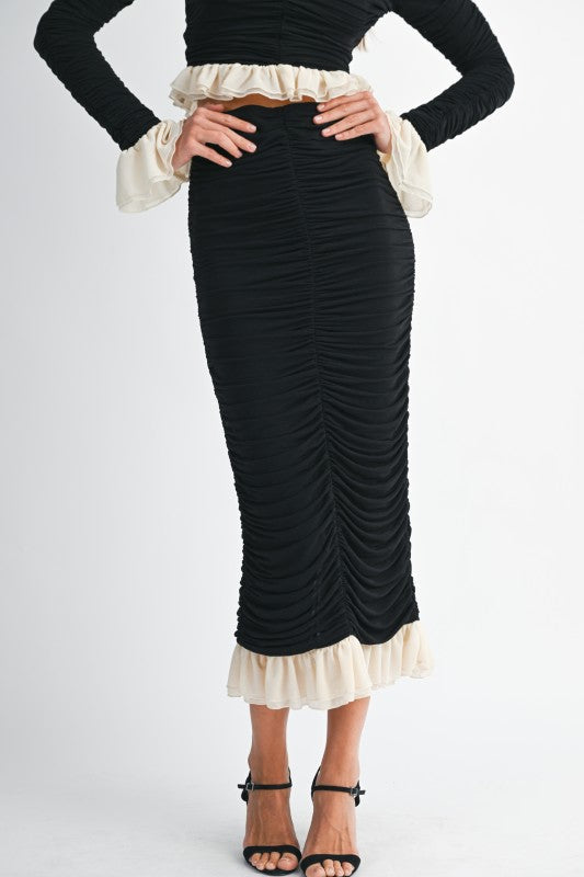 Wild Noir Ruffle Set